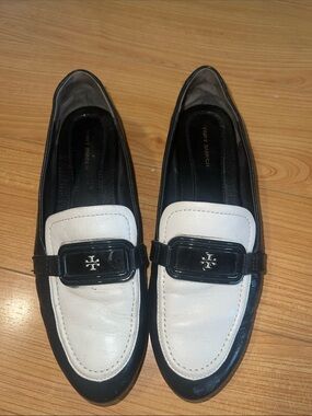 Women’s Tory Burch Black and White  Loafers with Logo Buckle